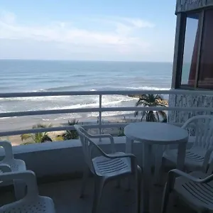 Vista Al Mar En Edificio Mar Adentro Bocagrande Cartagena